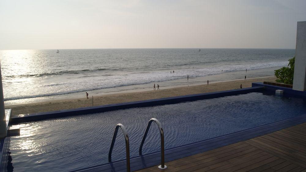 The Cove Hotell Negombo Exteriör bild