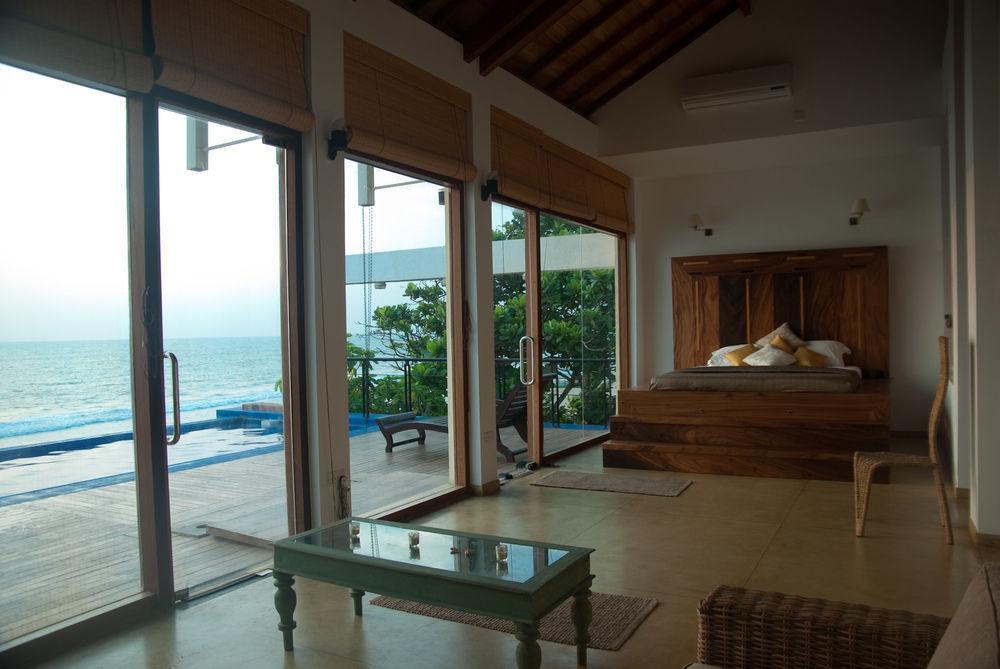 The Cove Hotell Negombo Exteriör bild