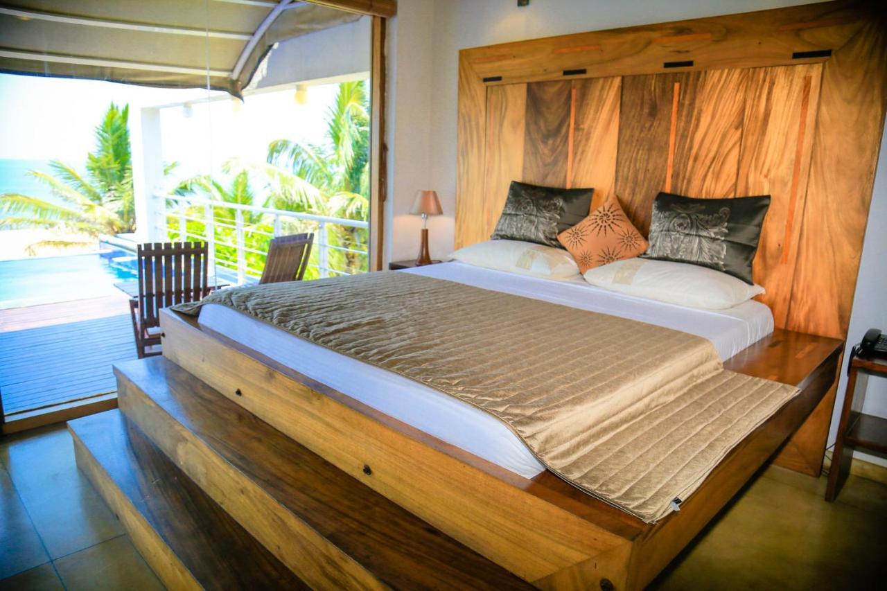 The Cove Hotell Negombo Exteriör bild