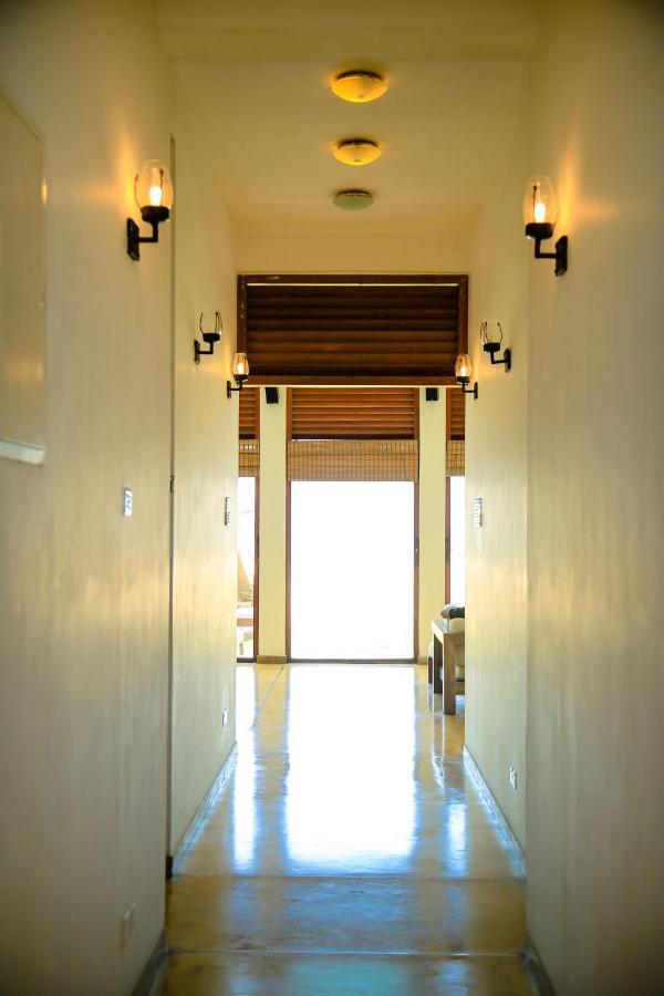 The Cove Hotell Negombo Exteriör bild