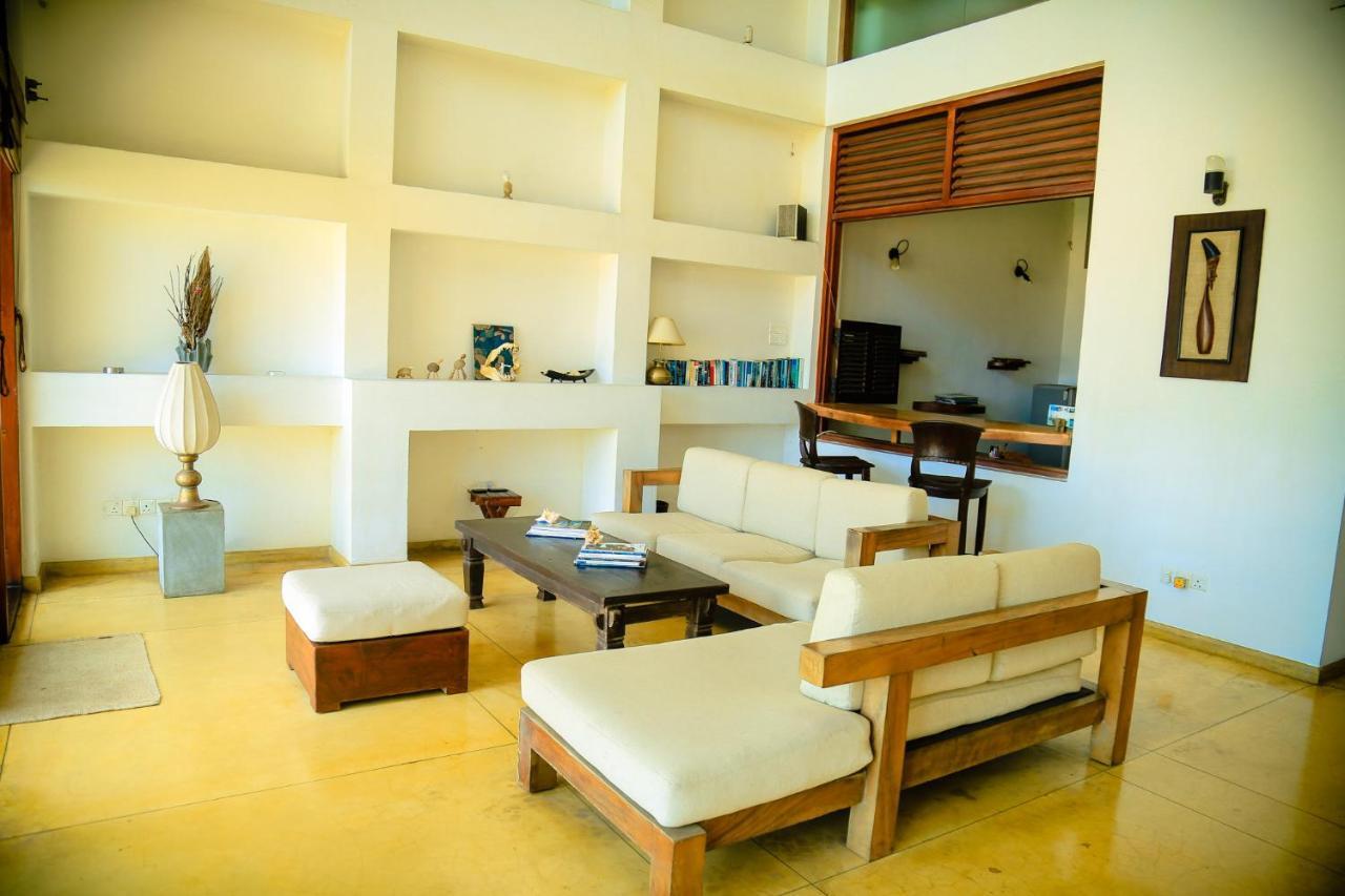 The Cove Hotell Negombo Exteriör bild